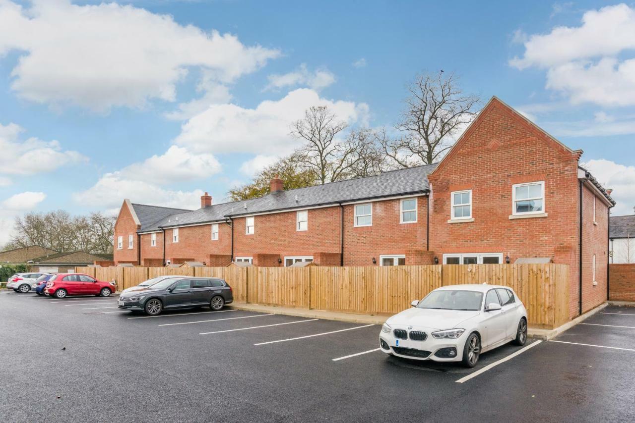 7-11 Kings Park Bicester Exterior foto